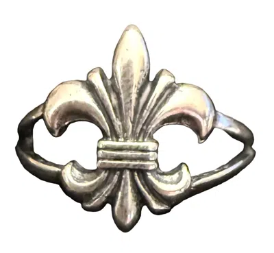 Madison Women's Fleur De Lis Medium Sterling Ring In Silver In Gold
