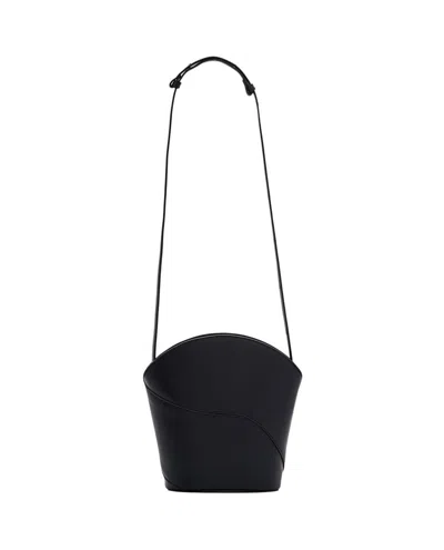 Maeden Oru Zip Leather Shoulder Bag In Black