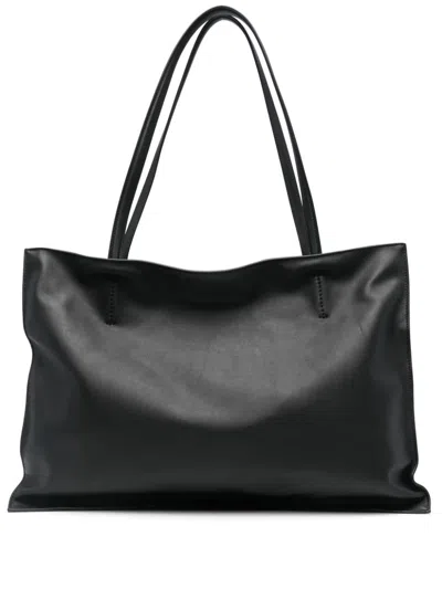 Maeden Yumi Sling Shoulder Bag In Black