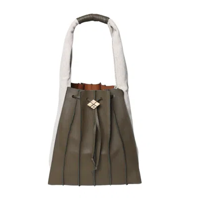 Maese Place Women's Green Tablao Tapi Bag