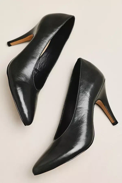 Maeve Classic Stiletto Pumps In Black