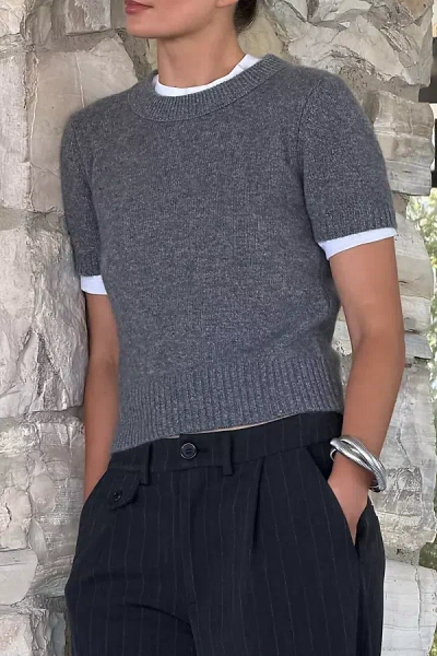 Maeve Mercer Cashmere Short Sleeve Sweater In Gray