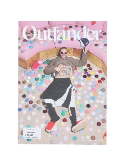 Magazine Outlander  Issue 1 In Multi