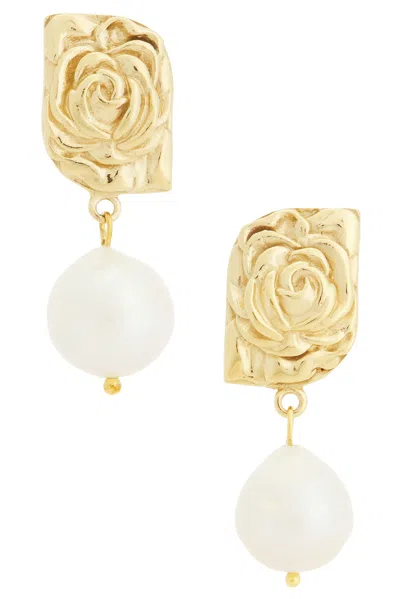 Magda Butrym Floral Pearl Earrings In Gold