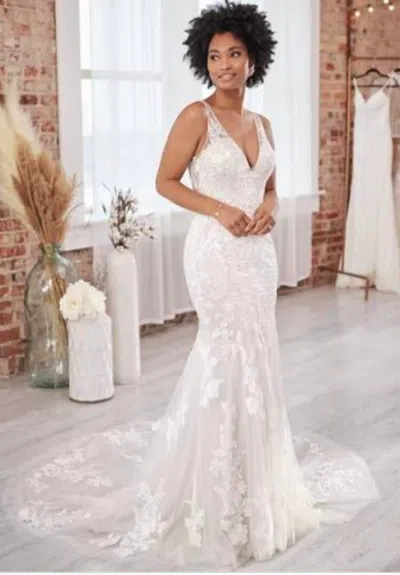 Maggie Sottero Greenley Wedding Gown In Ivory Over Soft Nude In White