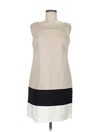 Pre-owned Maggy London Casual Dress In White