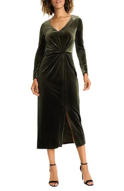 Maggy London Long Sleeve Velvet Midi Dress In Rosin