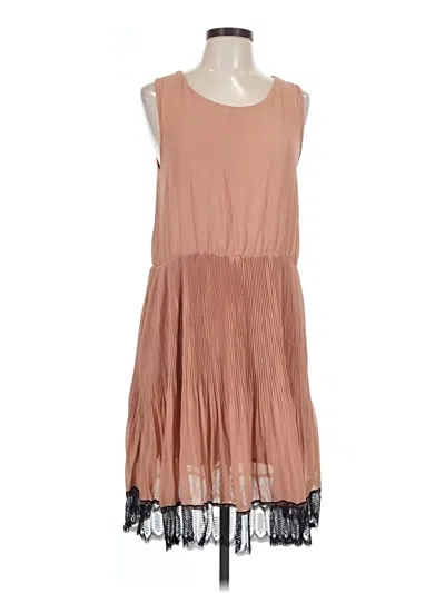 Pre-owned Magic Casual Dress In Tan