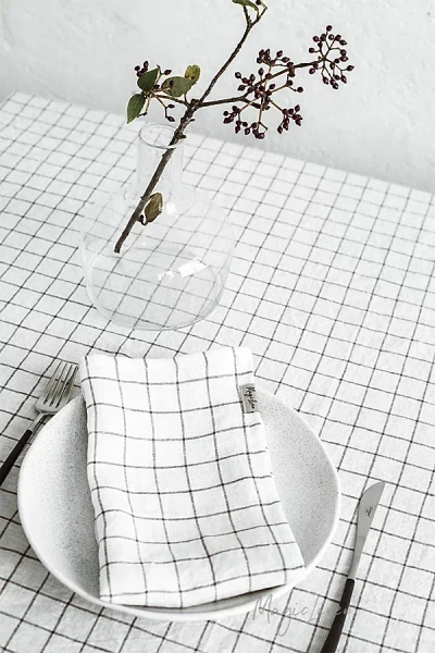 Magiclinen Napkin Set In Charcoal Grid