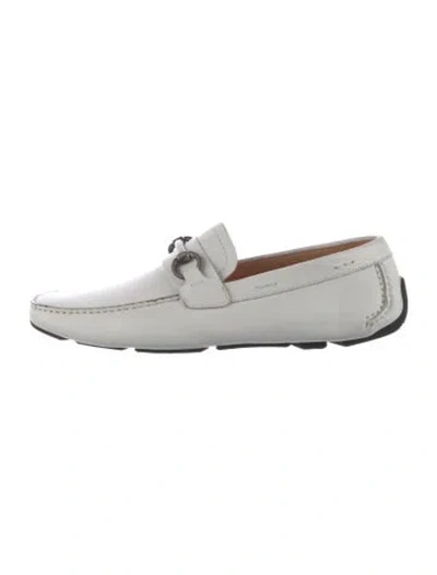 Pre-owned Magnanni Leather Drivers In White