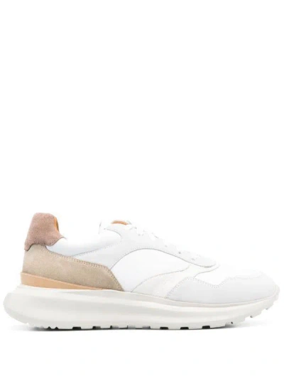 Magnanni Sneakers In White