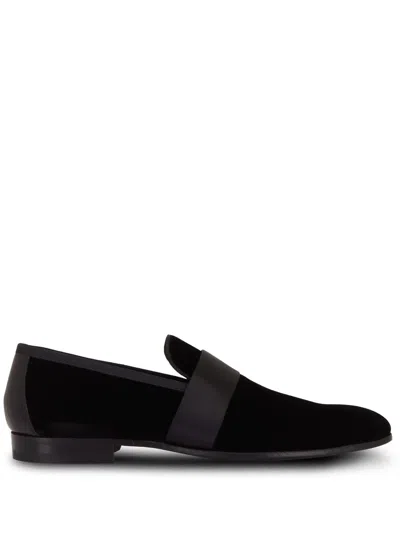 Magnanni Almond-toe Velvet Loafers In Black
