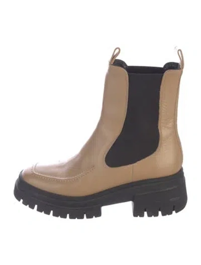 Pre-owned Maguire Leather Chelsea Boots In Multi