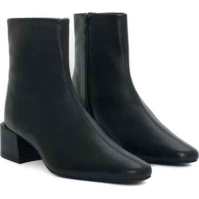 Maguire Lisboa Black Boot
