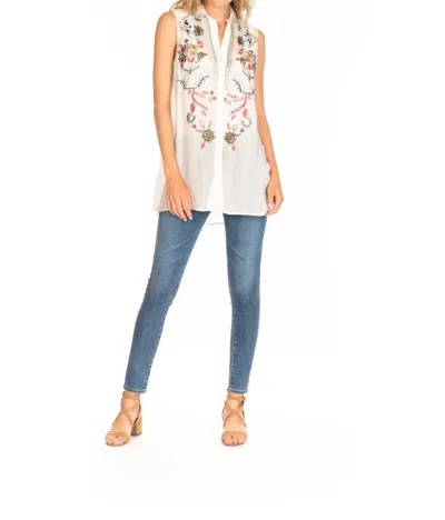 Mahila Oasis Button Front Top In White Multi
