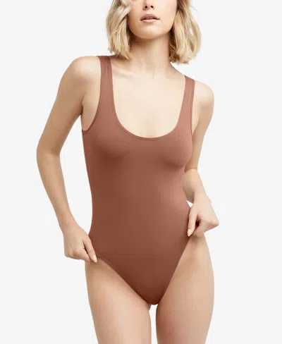 Maidenform M Smoothing Seamless Plunge Bodysuitdms103 In Bronze Chestnut