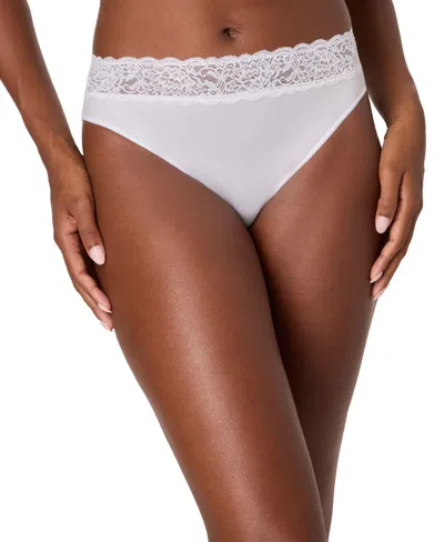 Maidenform Women's Everyday Pretty Lace Hi Cut Brief Panty In White