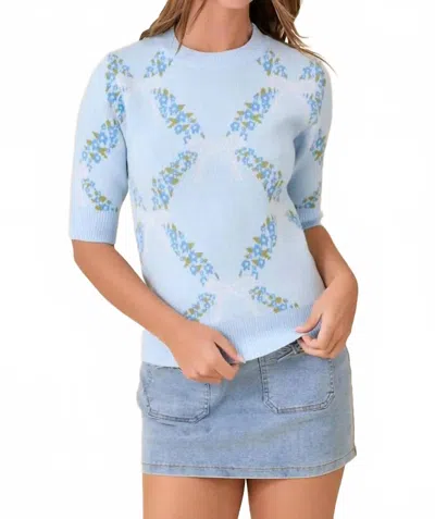 Main Strip Women's Garden Floral Knit Top In Blue