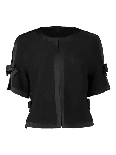 Maison Common Bow-embellished Top In Black