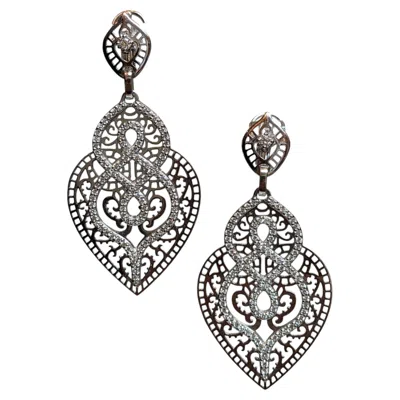 Pre-owned Maison Crivelli Crivelli Diamond Lace Cut-out Drop Earrings In 18k White Gold
