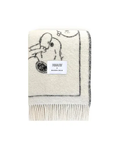 MAISON DEUX PEANUTS COMIC STRIP BLANKET, 51 L X 78 W