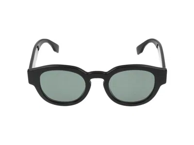 Maison Fendi Sunglasses In Black