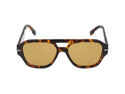 Maison Fendi Sunglasses In Brown