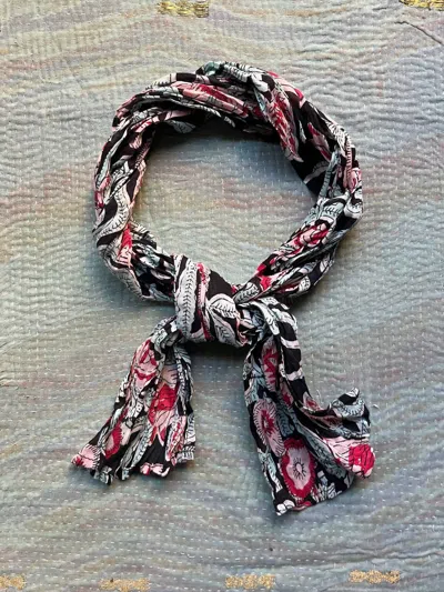 Maison Hotel Pepe Scarf In Rosa Rosae In Multi