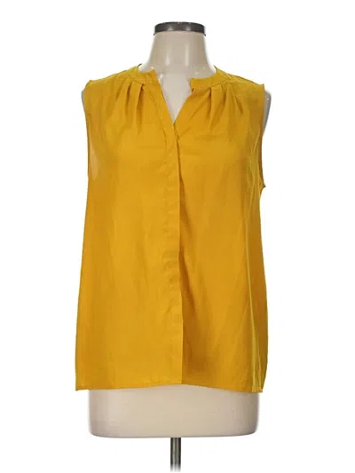 Pre-owned Maison Jules Sleeveless Button Down Shirt In Yellow
