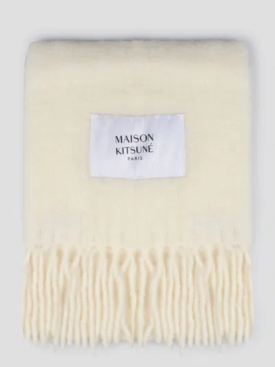 Maison Kitsuné Alpaca Fringed Scarf In White
