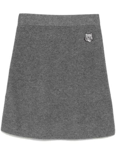 MAISON KITSUNÉ BOLD FOX HEAD PATCH SHORT RIBBED SKIRT