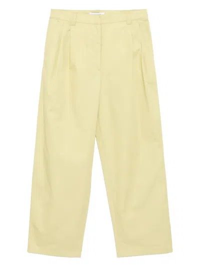Maison Kitsuné Casual Pleated Trousers In Green