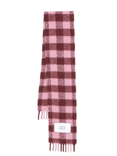 Maison Kitsuné Check Brushed Scarf In B626 Pink/redstar