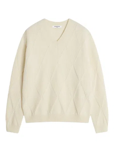 MAISON KITSUNÉ DIAMOND-PATTERN WOOL SWEATER