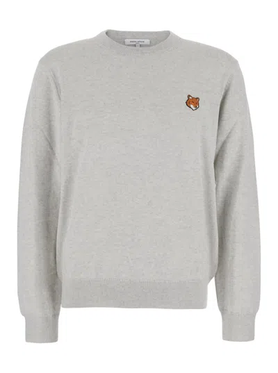 MAISON KITSUNÉ GREY CREW NECK SWEATER WITH FOX PATCH ON THE FRONT IN WOOL MAN