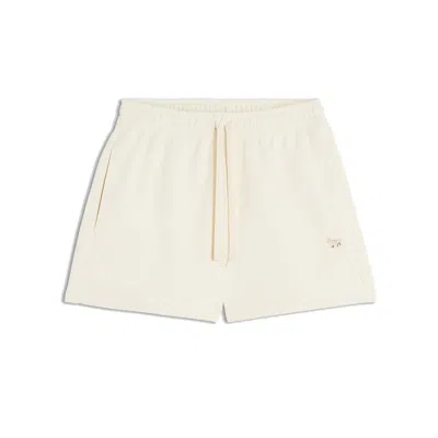 Maison Kitsuné Shorts In Neutral
