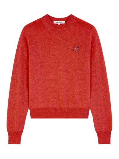 MAISON KITSUNÉ SUÉTER CON ESCOTE BARCO - ROJO