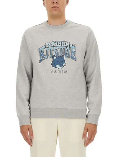 MAISON KITSUNÉ SWEATSHIRT WITH LOGO PRINT