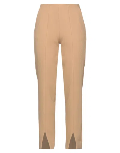 Maison Laviniaturra Pants In Beige