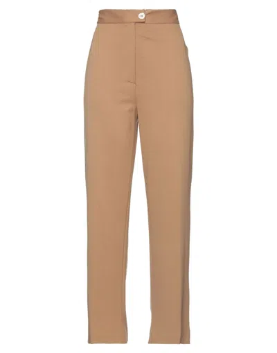 Maison Laviniaturra Pants In Beige
