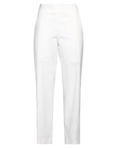 Maison Laviniaturra Pants In White