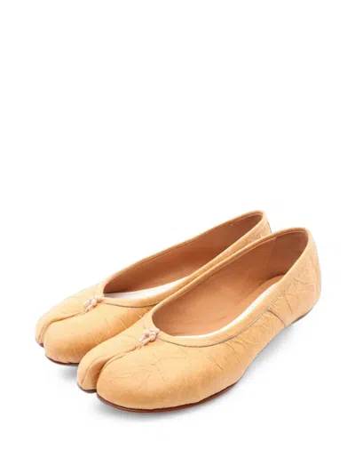 Pre-owned Maison Margiela 2000s Tabi Ballet Flats In Neutrals