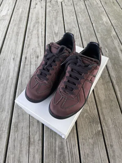Pre-owned Maison Margiela 22 Replica Low Shoes In Burgandy