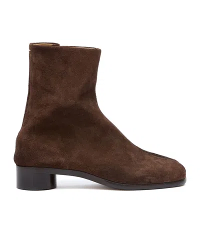 Maison Margiela Tabi Toe Ankle Boots In Brown