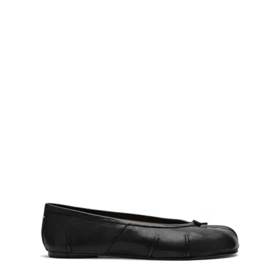 Maison Margiela Ballerinas In Black