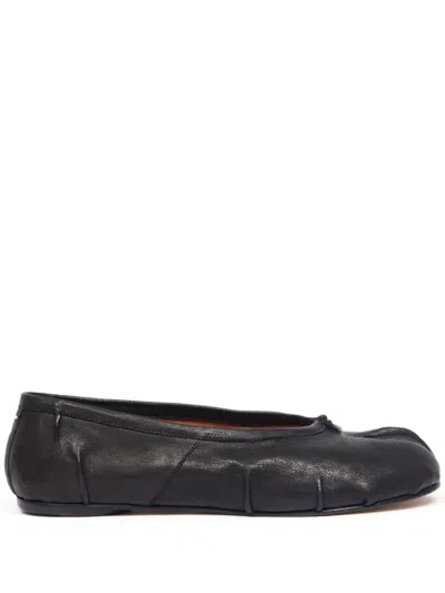 Maison Margiela Tabi Ballerina Flat In Black