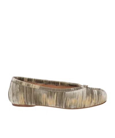 Maison Margiela Ballet Flats In Brown
