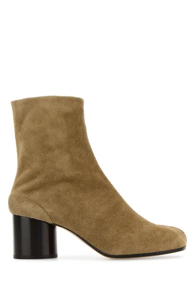 Maison Margiela Beige Suede Tabi Ankle Boots In Brown