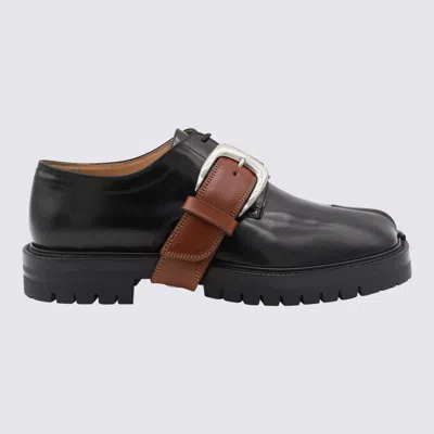 Maison Margiela Tabi County Leather Shoes In Black/cuoio
