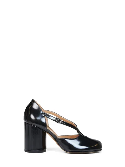 Maison Margiela Black Glossy Leather Tabi Pumps